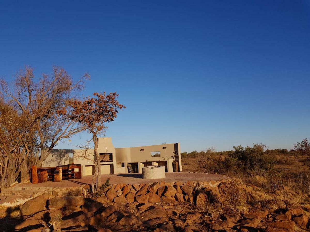 Lodge Twentyfour Mabalingwe Nature Reserve Bela-Bela Extérieur photo